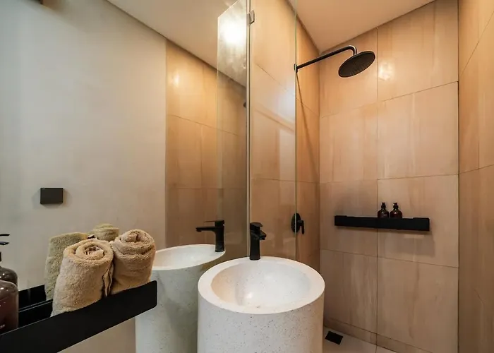 Holiday home Modern Loft Private Pool Near Balangan *