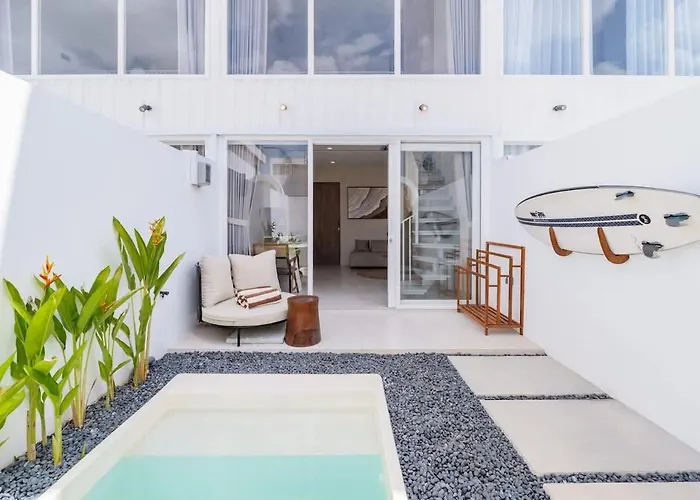 Modern Loft Private Pool Near Balangan *